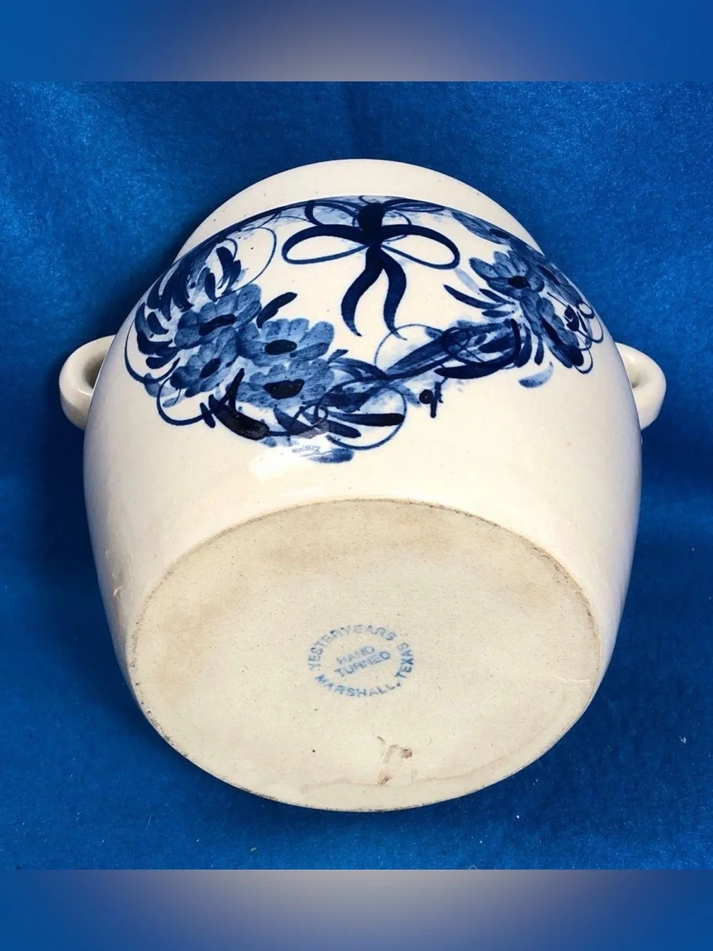 Vintage Handmade Stoneware Covered Crock/Bean Pot or Serving Dish w/Side Handles